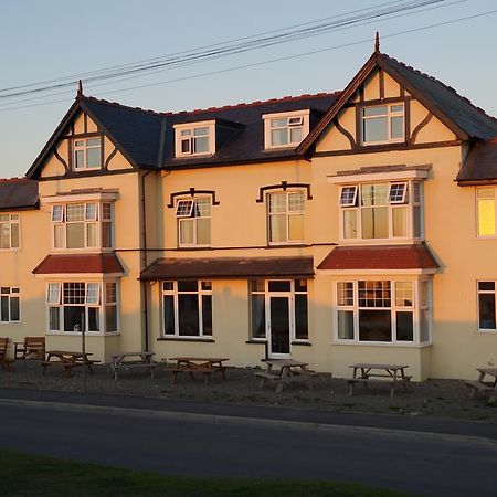 Yha Borth Hostel Room photo
